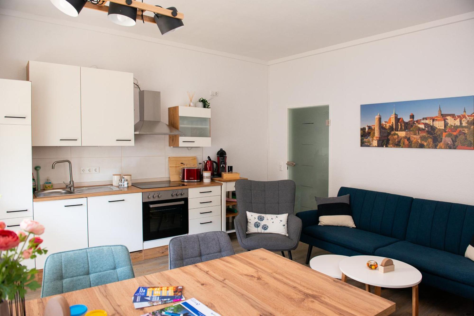 Savor Appartement 5 Personen 2 Schlafzimmer Babybett Netflix Balkon Zentrum Bautzen Bagian luar foto